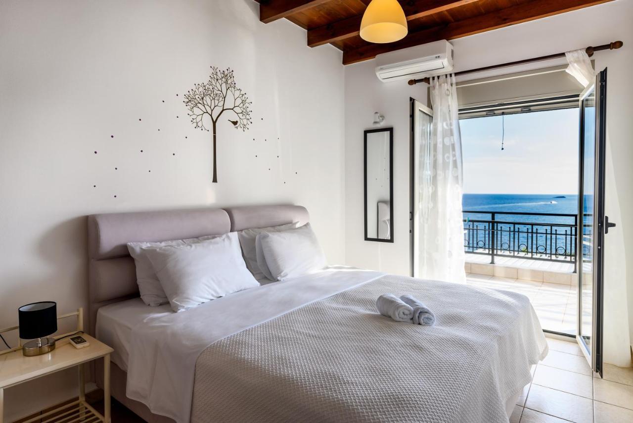 Achlia Beach Villa Exteriör bild